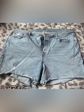 Levi's 501 Light Blue Denim Jeans